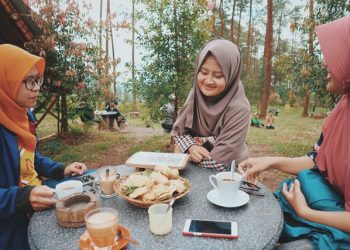 Tips Jaga Berat Badan Saat Lebaran