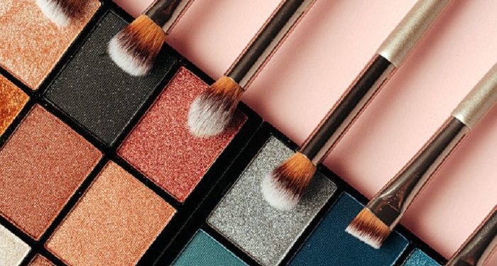 Tips Makeup Simpel untuk Pipi Chubby