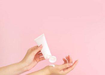 Rekomendasi Sunscreen Mudah Menyerap dan Nyaman Dipakai Sehari-hari