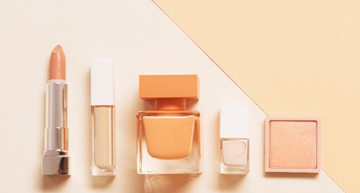 Tips Makeup Minimalis untuk Hari-Hari Penting