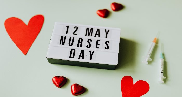 hari perawat internasional