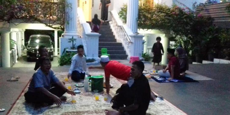 Jual Rumah untuk Amal Jariyah