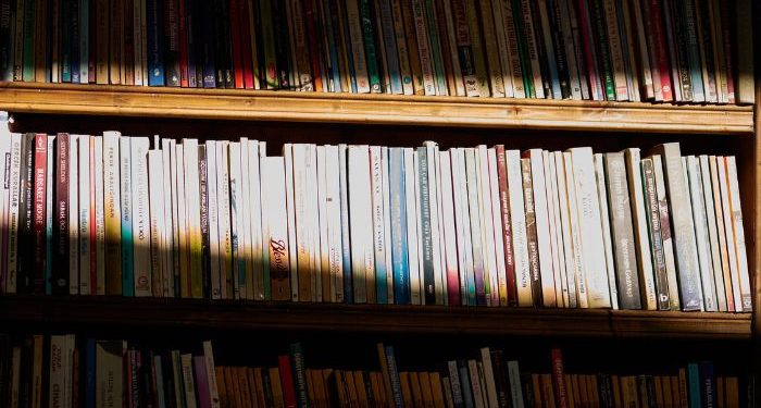 Meneladani Sahabat Nabi dalam Menuntut Ilmu