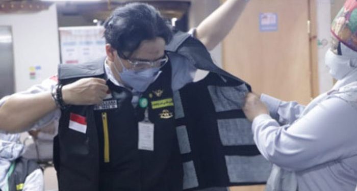 Rompi Penurun Suhu, Pertolongan Pertama Pasien Heat Stroke