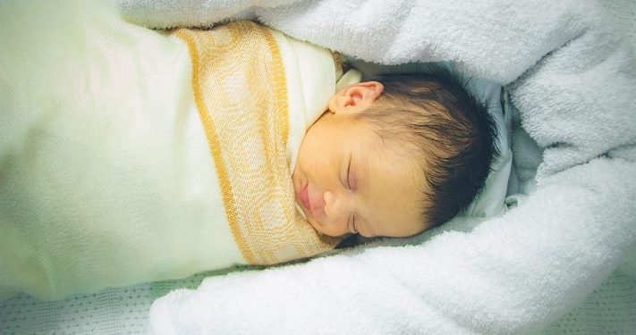 Jumlah Asupan ASI yang Dibutuhkan Bayi Usia 0-3 Bulan