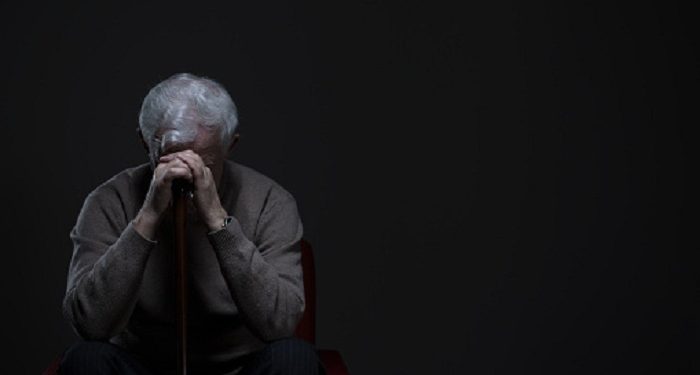 Penyebab Depresi di Usia Tua dan Cara Mengatasinya