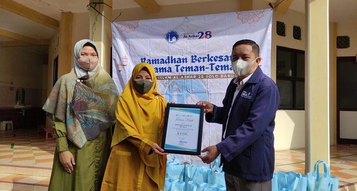 LAZ Al Azhar Jawa Tengah Salurkan Bantuan SAPA