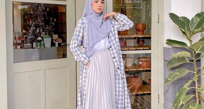 Ide Tampilan Casual Feminine Pakai Outer