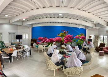 Masukin Anak ke Pesantren Jauh Lebih Baik