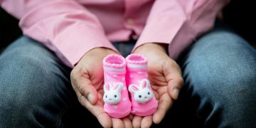 7 Hadis tentang Keutamaan Memiliki Anak Perempuan