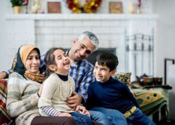 Menjaga Kemuliaan Keluarga