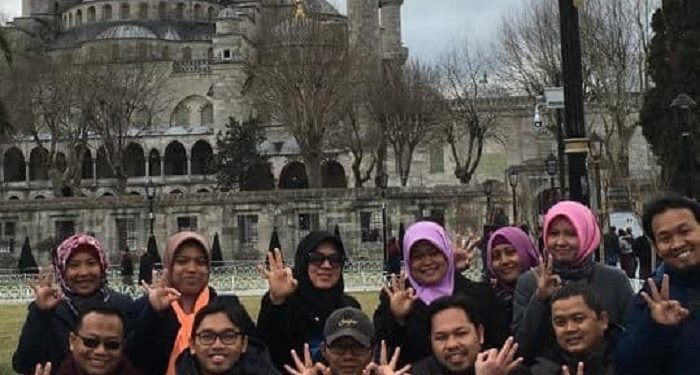 Dicari Guru yang Mau Berjuang