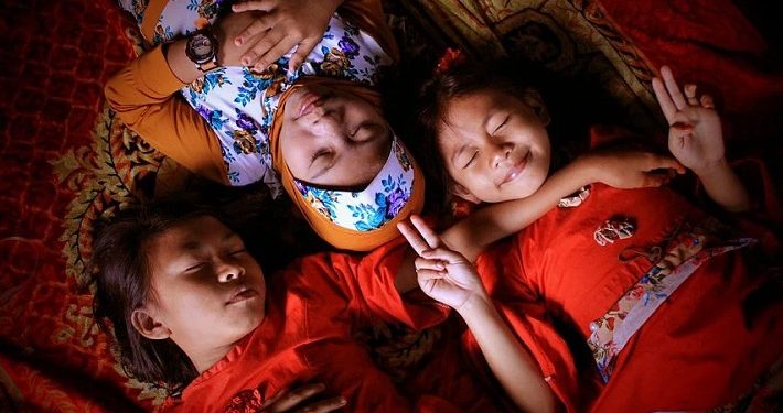 Harus Sabar Mendisiplinkan Anak Bangun Pagi