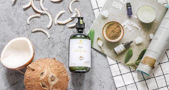 Manfaat Minyak Kelapa sebagai Body Scrub dan Cara Membuatnya