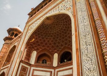 Karena Azan Magrib, Hendrik Bersyahadat di Kantor Kemenag