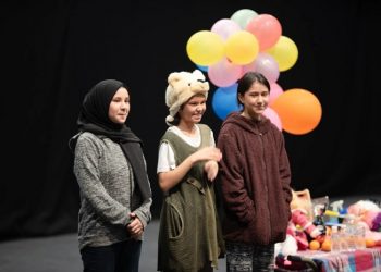 Anak-anak Pengungsi di Malaysia Temukan Kebahagiaan dalam Teater