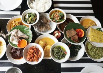 Heboh Warung Padang Babiambo