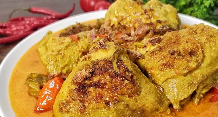 Resep Ayam Lodho Khas Tulungagung