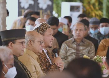 Ustaz Salim A Fillah Sampaikan Nasihat Pernikahan Mutiara Baswedan