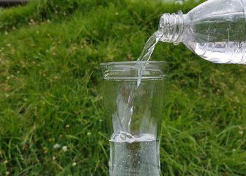 Hukum Memperjualbelikan Air