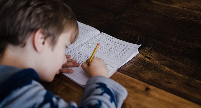 Usia Ideal Mengajarkan Anak Calistung