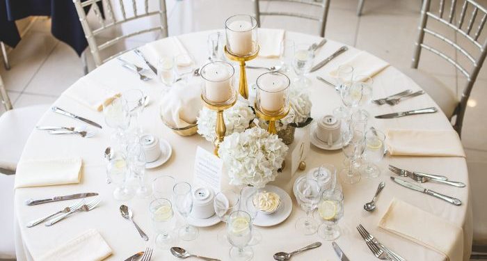 Tak Baik Beratkan Diri saat Menyambut Tamu