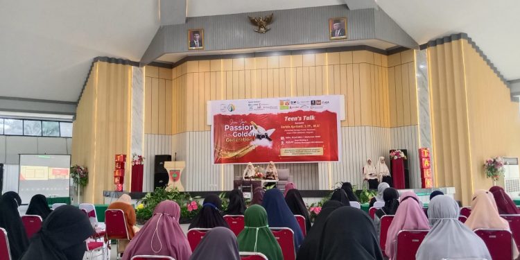 Usung Kegiatan Teen’s Talk, IPMI Pusat Ajak Pelajar Muslimah Lejitkan Potensi Diri