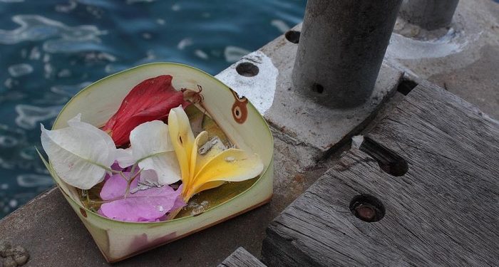 Tawassul yang Dibolehkan dan yang Dilarang