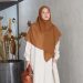 Inspirasi Outfit Hijab ala Cewek Bumi