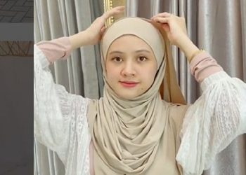 Tutorial Pashmina Simpel Bahan Jersey