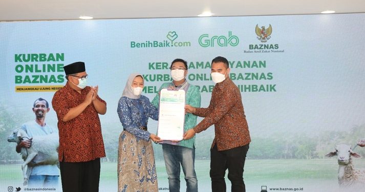 Kini Berkurban dengan BAZNAS Bisa Melalui Grab dan BenihBaik