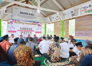 Diskusi Bareng Warga di Saung Ilmu Desa Energi
