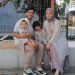 Outfit Kompak Keluarga Dwi Handa Saat Lebaran Idul Adha