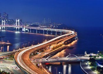 Menikmati Beragam Pesona Korea Selatan