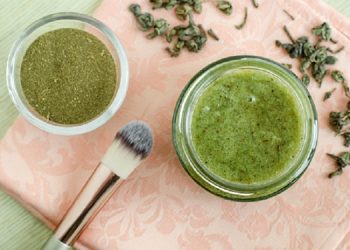 DIY Lulur untuk Memanjakan Kaki yang Lelah