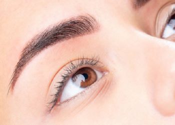 5 Cara Menebalkan Alis yang Tipis