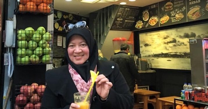 Buah-buahan untuk Guru-guru