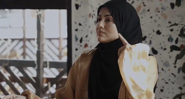 Artis Bollywood Ini Putuskan Berhijab dan Tinggalkan Dunia Hiburan setelah Pergi Haji