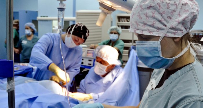 Cara Shalat bagi Penderita Anus Buatan