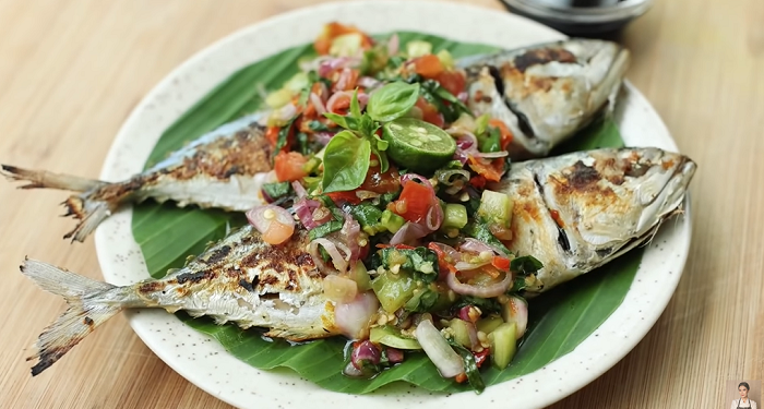 Resep Ikan Bakar Sambal Colo-ColoResep Ikan Bakar Sambal Colo-Colo