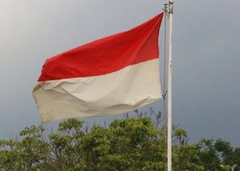 Lagu Perjuangan dalam Ancaman Populisme