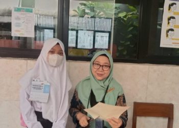 Imah Muslimah, Adik Asuh Riska Masuk Sekolah PKBM setelah 11 Tahun Tak Mengenyam Pendididikan