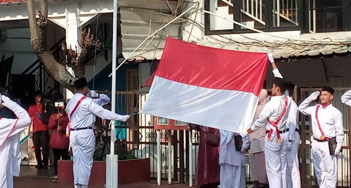 Syair Indah Mam Fifi di HUT ke-77 Republik Indonesia