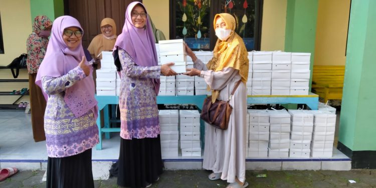 Kiprah Bidang Ekonomi Salimah Kudus di Momen Asyura