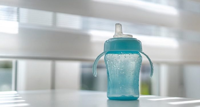 Jenis-Jenis Sippy Cup untuk Si Kecil