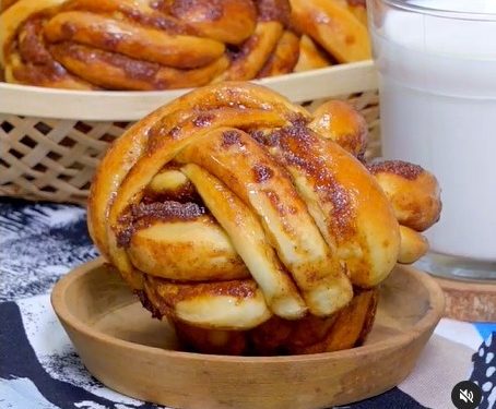 Resep Roti Kayu Manis yang Pas untuk Teman Ngeteh