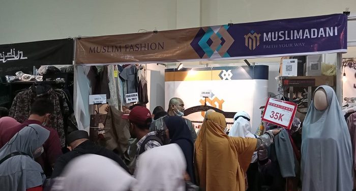 Diserbu Pengunjung, Busana Muslim Laris di IBF 2022