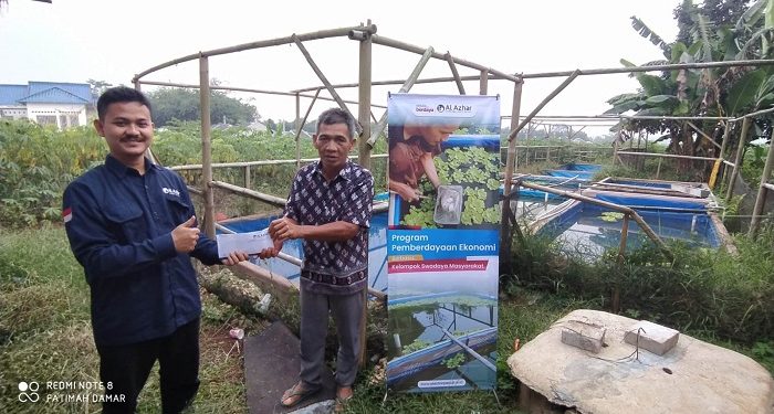 LAZ Al Azhar Berikan Bantuan Modal Usaha Perikanan
