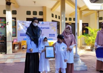 Peringati Muharram, LAZ Al Azhar Jawa Tengah Berikan Santunan Pendidikan Anak Yatim