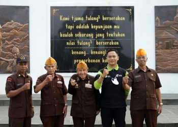 Berikan Paket Sembako Bagi Legiun Veteran Republik Indonesia Kota Bogor